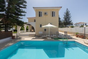 Villa NI38B
