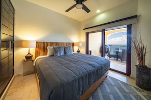 Master suite with King bed and ocean view