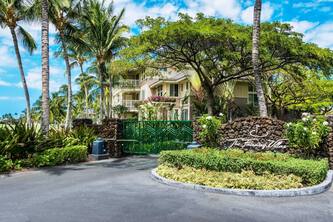Waikoloa Fairway Villas - Ground Floor On Golf Course - Walk to Shops & Beach