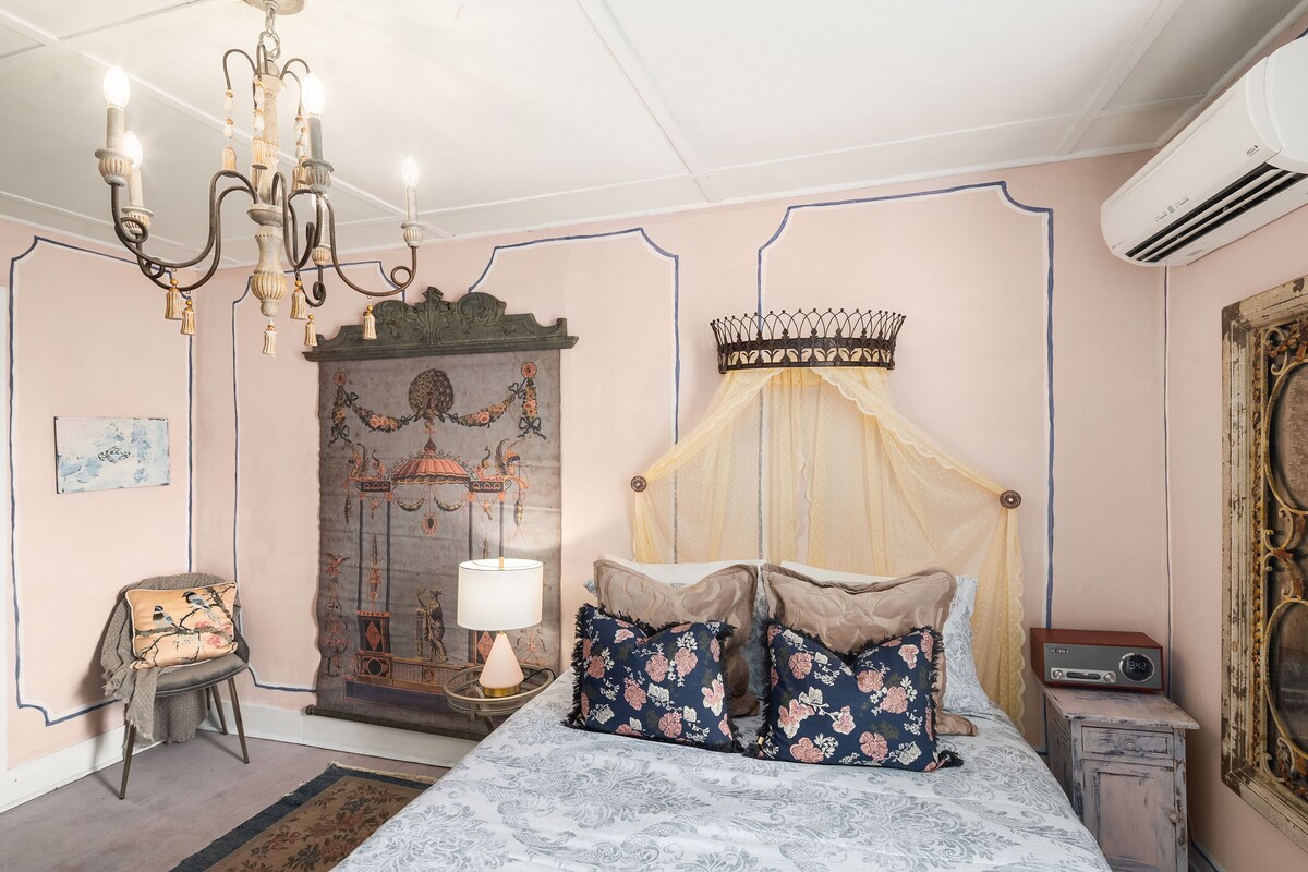 Room 3- Twin Gables of Woodstock