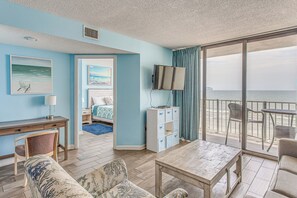 Living Room | Central Air Conditioning/Heat