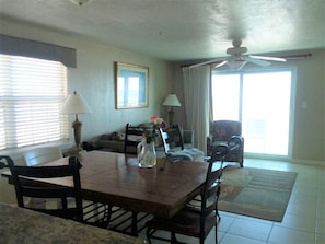 Living/Dining Area [Note Decor remodeled 2021 do not have current pictures]