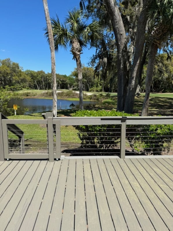 New composite deck with golf and lagoon views, privacy and afternoon shade