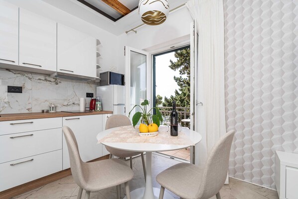 Private kitchenette