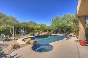 Pool and hot tub!