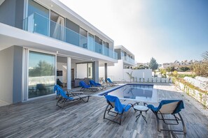 Villa OL17 with Private Pool