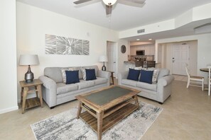 Silver Beach Towers East 905 - Living Area