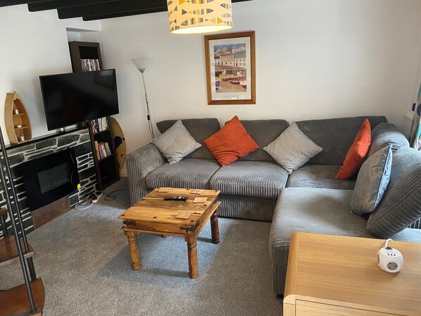 New carpets fitted July 24