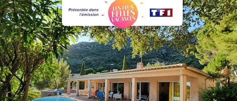 Villa La Varangue Du Lavandou, dans l'émission TF1 Les Plus Belles Vacances.