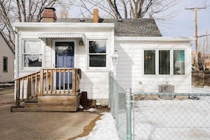 Back entrance off of the driveway