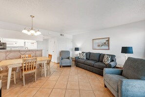 Flowing kitchen, dining, and living area which is perfect for relaxing with two new recliners