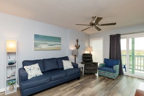 Cozy living area with queen size sleeper sofa