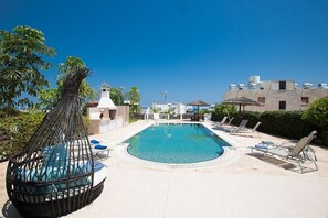 Garden with sunloungers