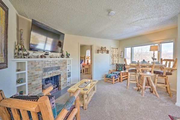 Canon City Vacation Rental | 3BR | 2BA | 1,532 Sq Ft | 2 Stories