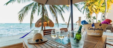 Depa Bliss Cancun - Ocean Front Dining Terrace