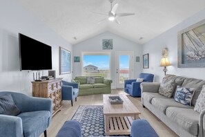 Living Room - South