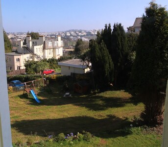 Apartment 5 - Executive, Balcony, Garden view