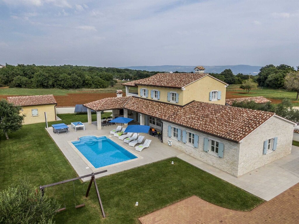 Picture of villa
