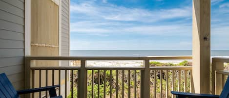 Covered Porch / View