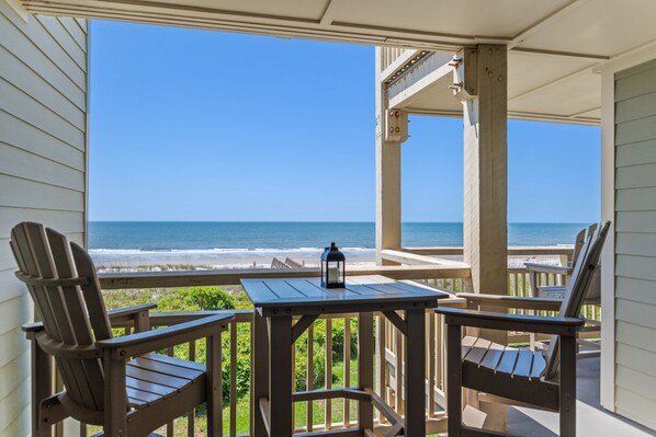 Covered Porch / View