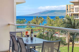 Maui Resort Rentals: Honua Kai Hokulani 538 - Upgraded 1BR w/ Partial Ocean & Mountain Views!