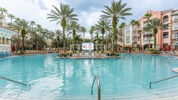 Marriott's Grande Vista_1.jpg