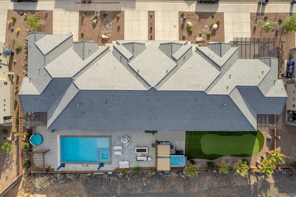 Birds eye view of backyard