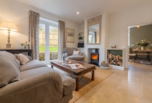 Ground floor: Open-plan sitting room and dining area