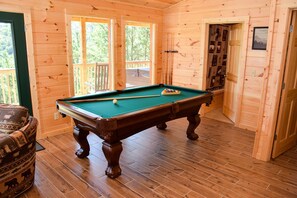rental-cabin-03