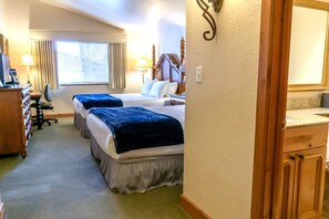 Guest bedroom