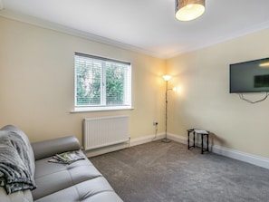 Living room | 9 Dawson Park - Marian Avenue Properties, Mablethorpe