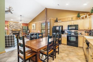 Full Kitchen and Dining Area