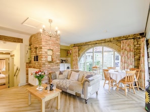 Attractive open plan living space | The Smithy - Laskill Grange, Bilsdale, near Helmsley