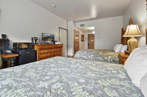 Flat screen TV and mirrored closet