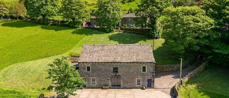 The exterior of Meadow Barn, Yorkshire