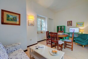Living and dining room