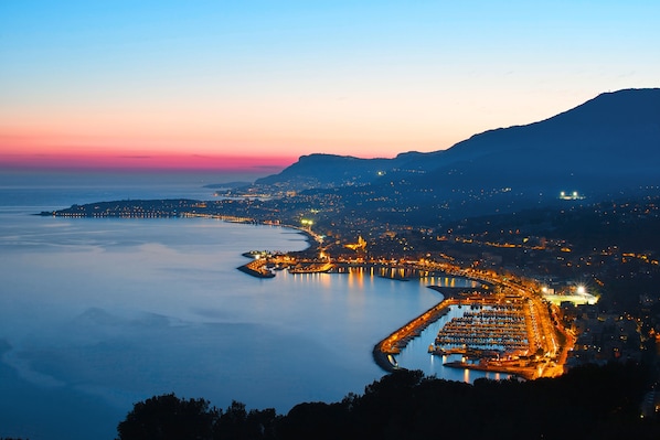 Amazing view from the terrace - Menton - Montecarlo