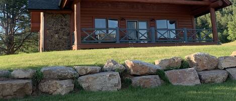 Tatanka Lodge, front view
French doors out to the porch area 