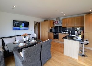 Spacious and fully fitted kitchen and dining room