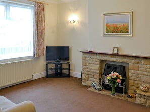 Comfortable living room | East Sea View, Newbiggin-by-the-Sea, near Ashington