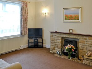 Comfortable living room | East Sea View, Newbiggin-by-the-Sea, near Ashington