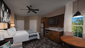 sgfhb-guestroom-0036-hor-wide.jpg