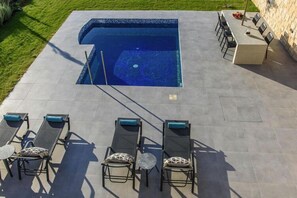 Holiday Home Swimming Pool