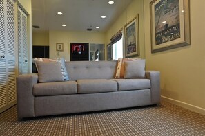 Comfortable and spacious unit, great for families or groups!