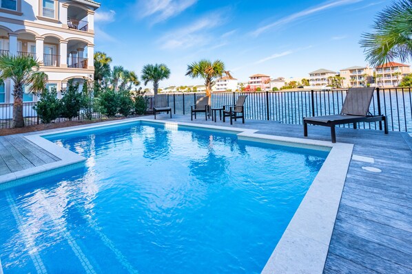 Private Pool