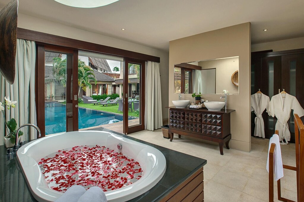 Picture of villa