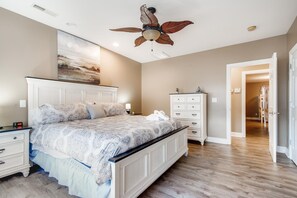 Main House Primary King Suite.