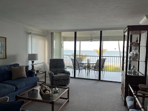 Living Room leading to Lanai