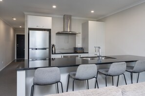 Open plan kitchen, great for entertaining.