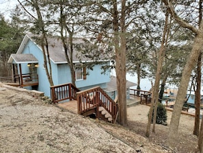 Stairs to lower level and Deck/Dock direct from parking